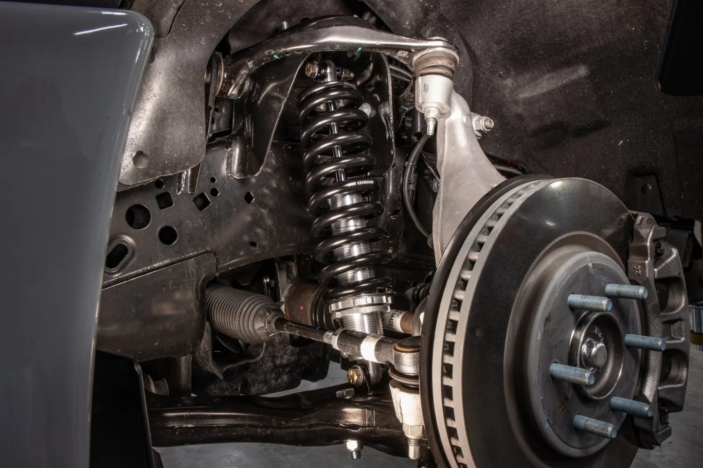 UMI PERFORMANCE FRONT COILOVER KIT 15-26 FORD F-150 2WD/4WD 6560