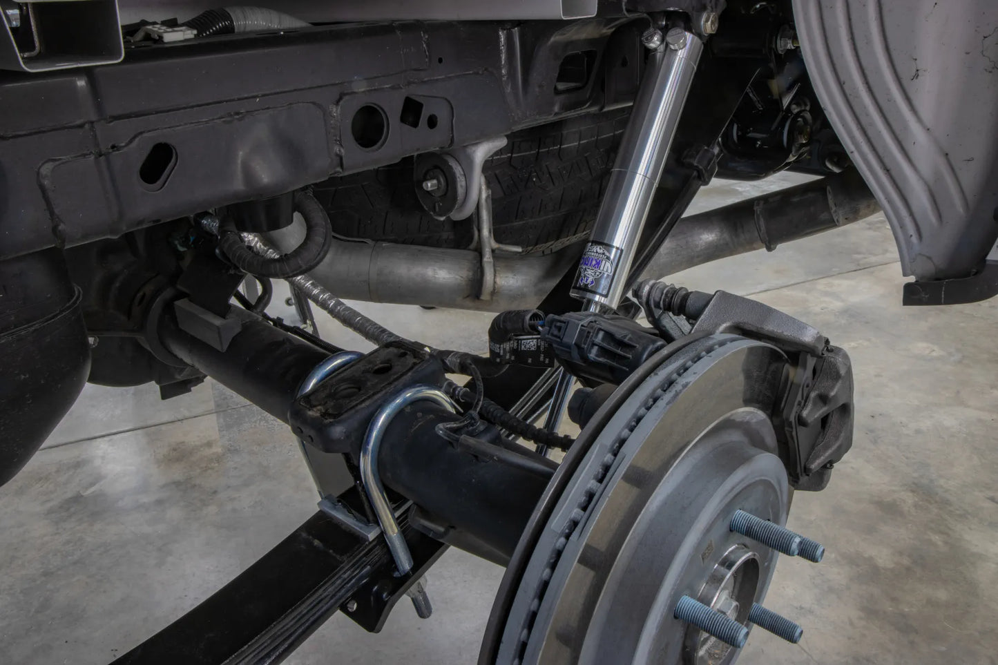 UMI PERFORMANCE COMPLETE LOWERING KIT ADJUSTABLE HEIGHT 15-26 FORD F-150 2WD/4WD