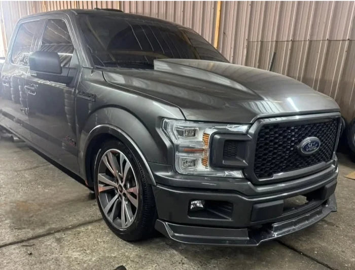MANDO'S FRONT SPLITTER FORD F150 15-20
