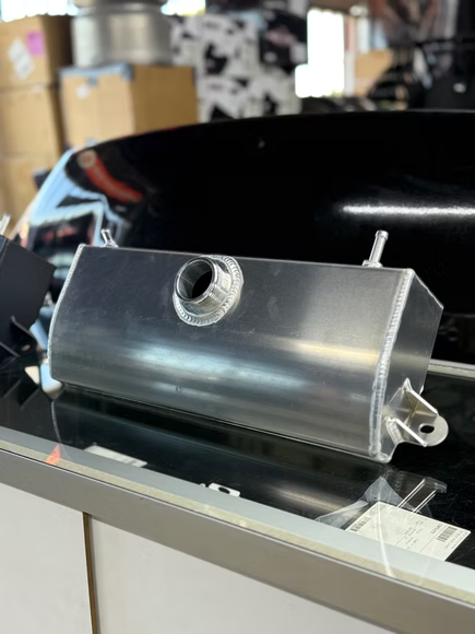 DAYLIGHT PERFORMANCE COOLANT TANK FORD F150 15-25