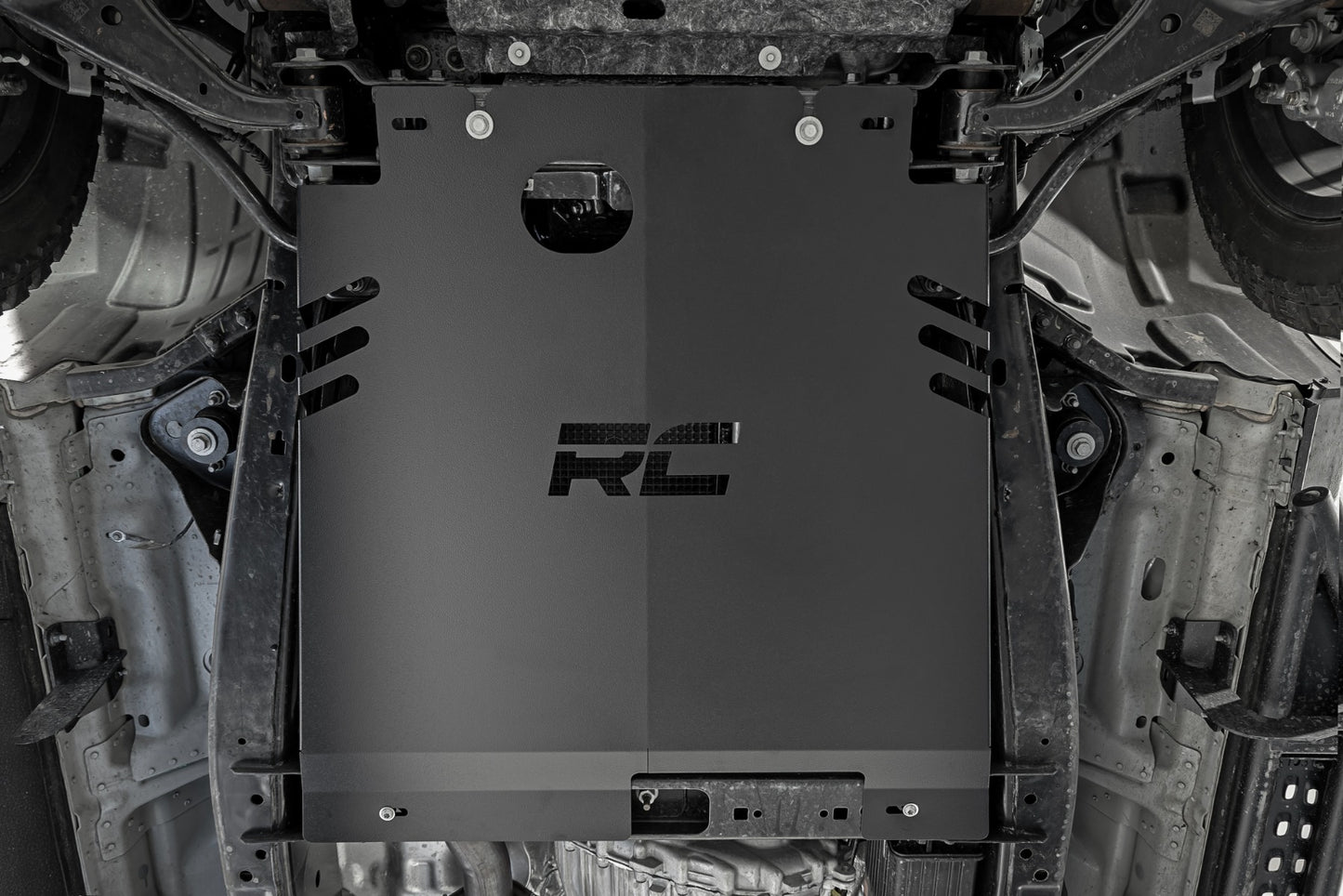 ROUGH COUNTRY CATALYTIC COVERTER SHIELD FORD F150 15-26