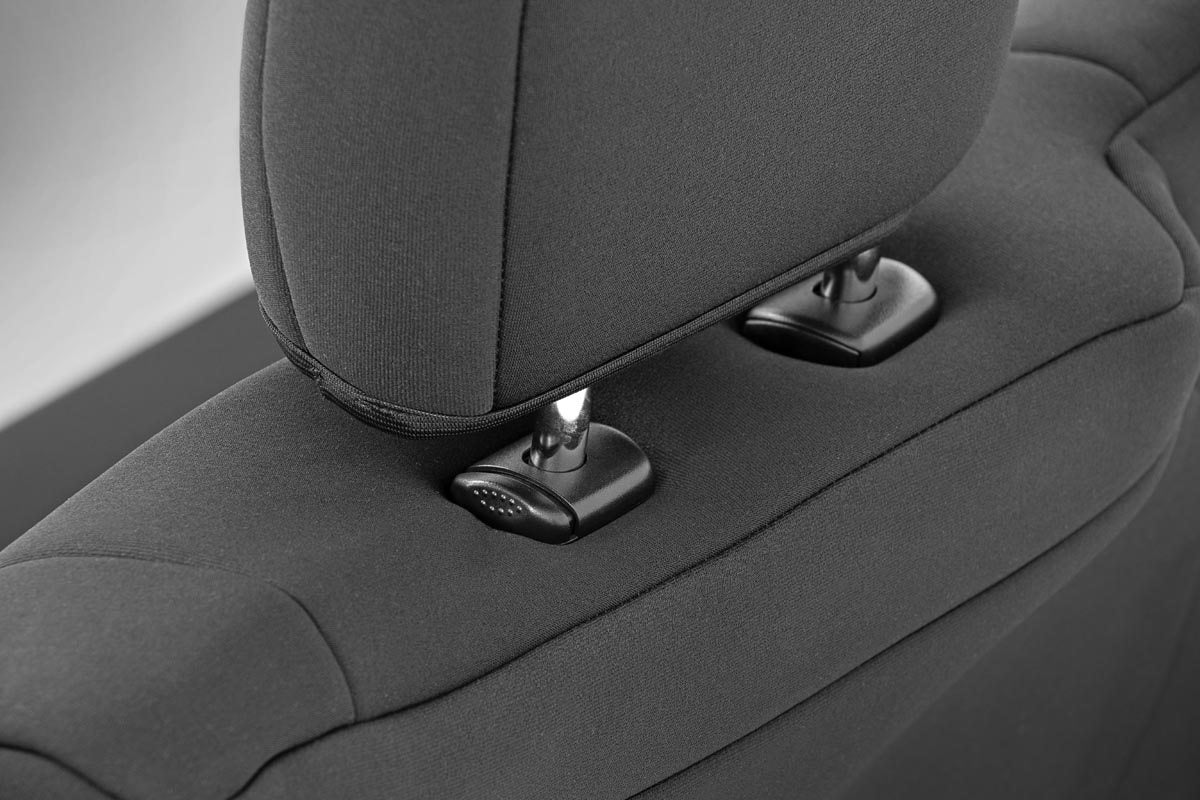 ROUGH COUNTRY SEAT COVERS FORD F150 15-26